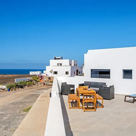 Kay 4 لا سانتا