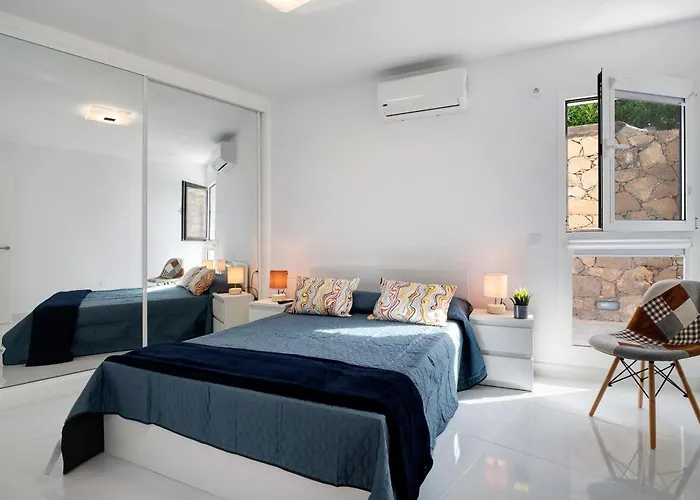 Kay 4 Holiday home *